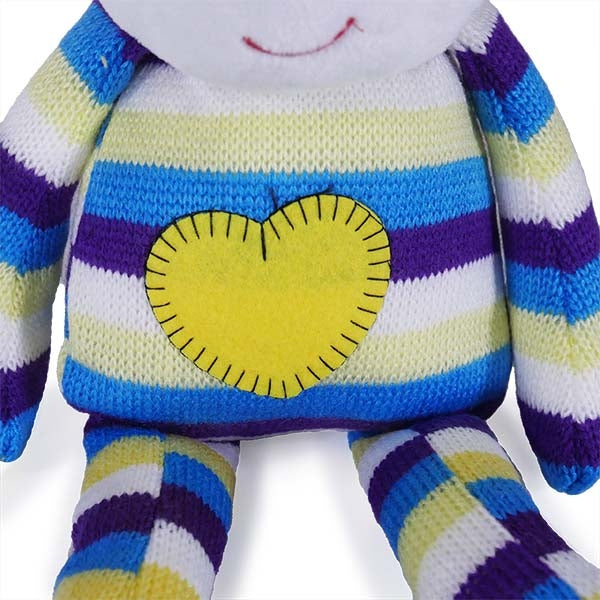 Close up of body of Chubleez – Georgie Giraffe