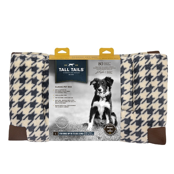 Tall Tails – Houndstooth Fleece Pet Bed